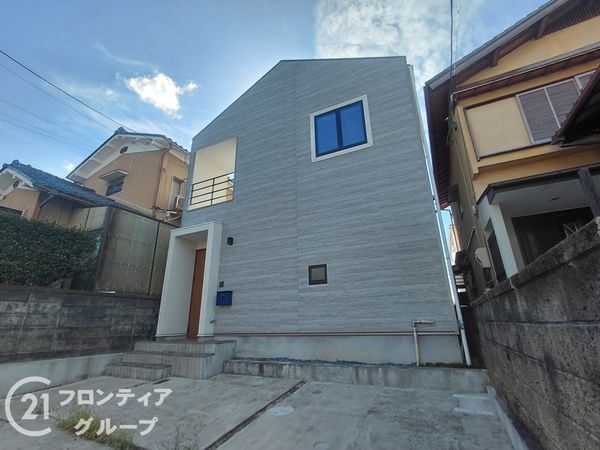 宇治市木幡御蔵山の中古一戸建て