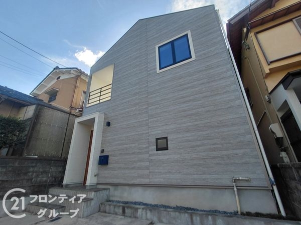 宇治市木幡御蔵山の中古一戸建て
