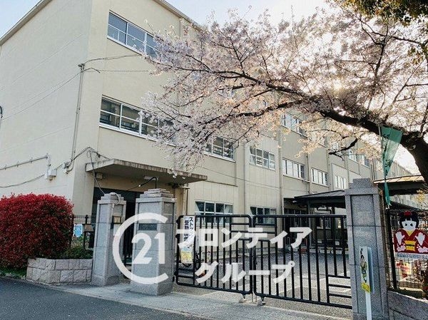 梅津グランドハイツ　中古マンション(京都市立西京極中学校)