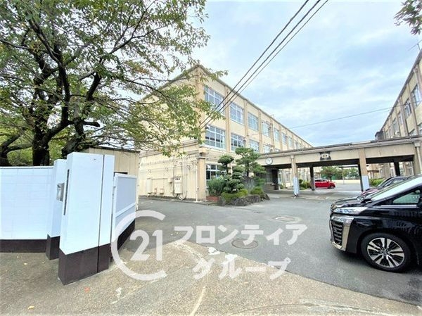 サーパス桂第２　中古マンション(京都市立桂中学校)