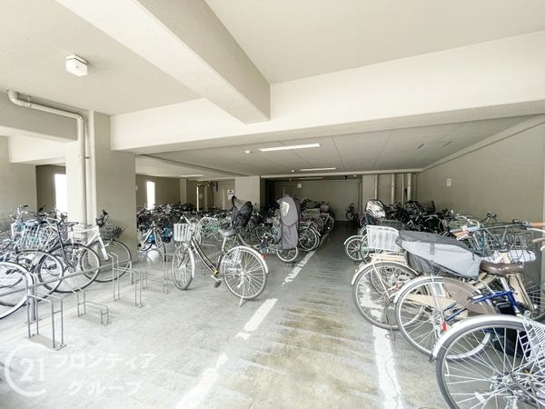 サーパス桂第２　中古マンション