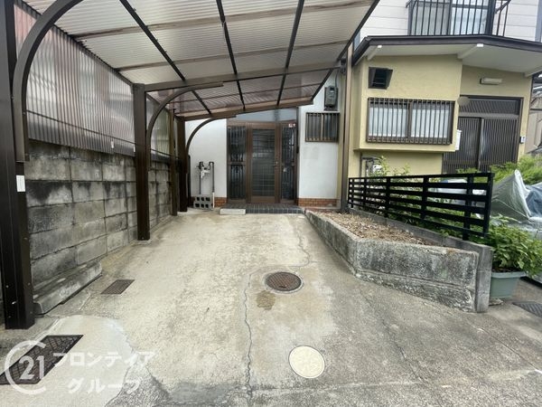 長岡京市今里樋ノ尻の中古一戸建て