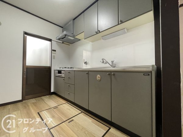 長岡京市今里樋ノ尻の中古一戸建て