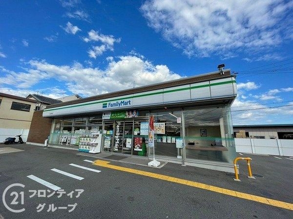 京都市伏見区久我本町の中古一戸建て(ファミリーマート久我石原町店)