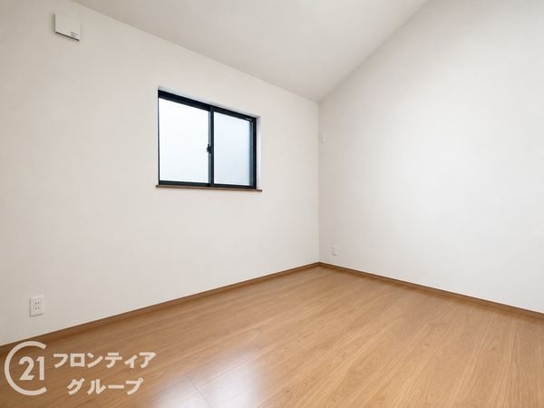 宇治市五ケ庄戸ノ内の中古一戸建て