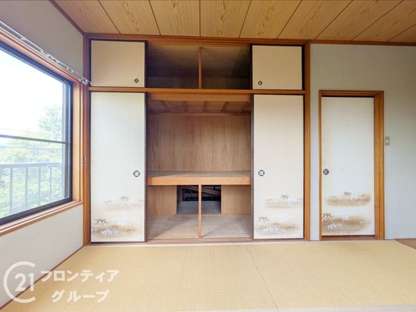 大津市里６丁目の中古一戸建て