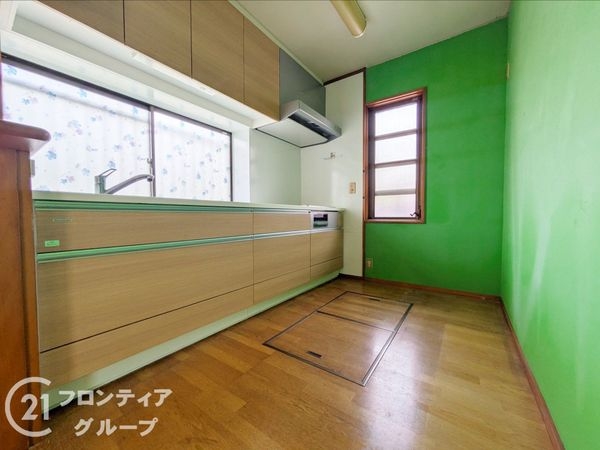 大津市里６丁目の中古一戸建て