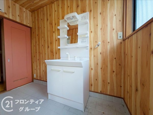 大津市里６丁目の中古一戸建て