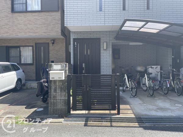 宇治市小倉町山際　中古一戸建て