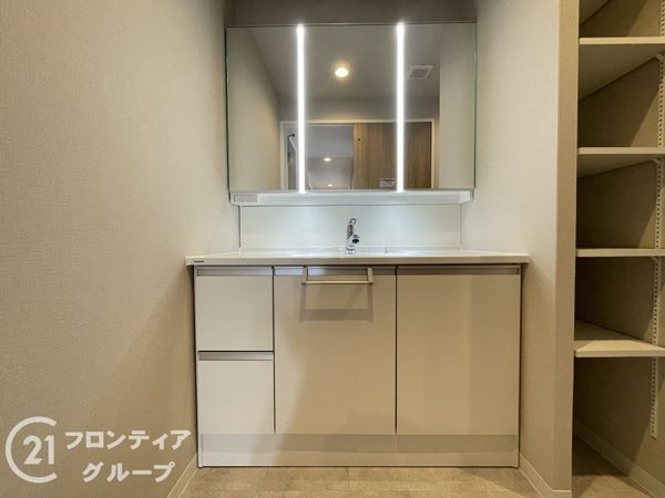 京阪東ローズタウン・ファインガーデンあゆみヶ丘Ａ棟　中古マ…