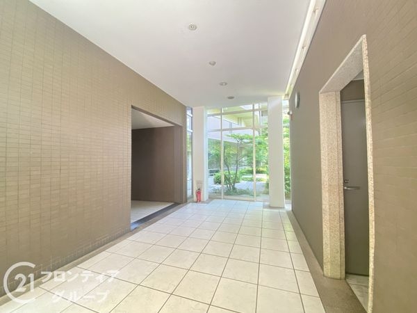 京阪東ローズタウン・ファインガーデンあゆみヶ丘Ａ棟　中古マ…