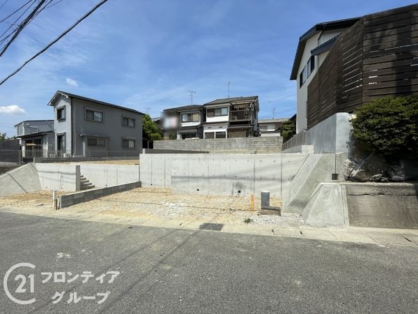 城陽市久世下大谷　新築一戸建て　１期　１号棟