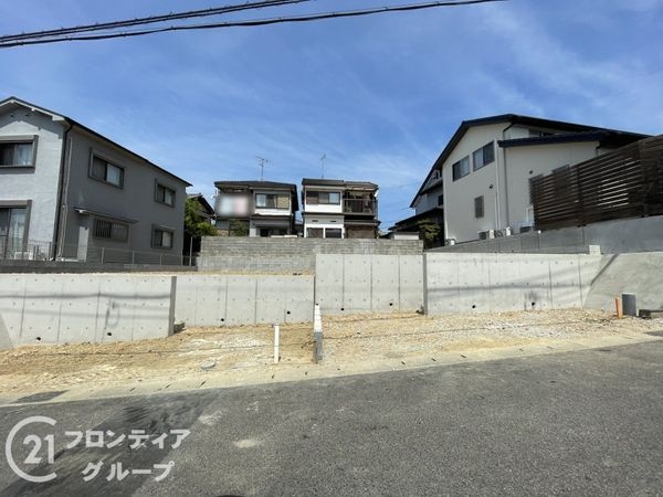 城陽市久世下大谷　新築一戸建て　１期　２号棟