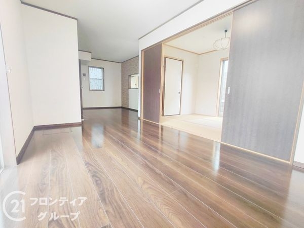 八幡市八幡盛戸の中古一戸建て