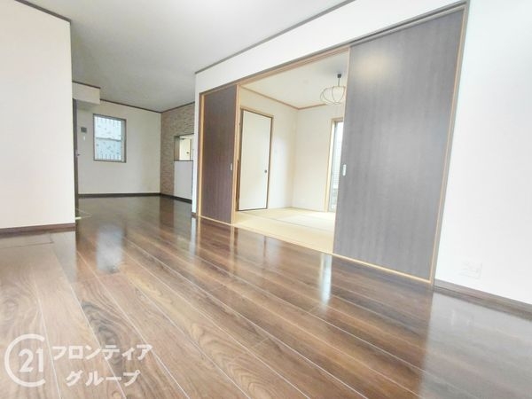 八幡市八幡盛戸の中古一戸建て
