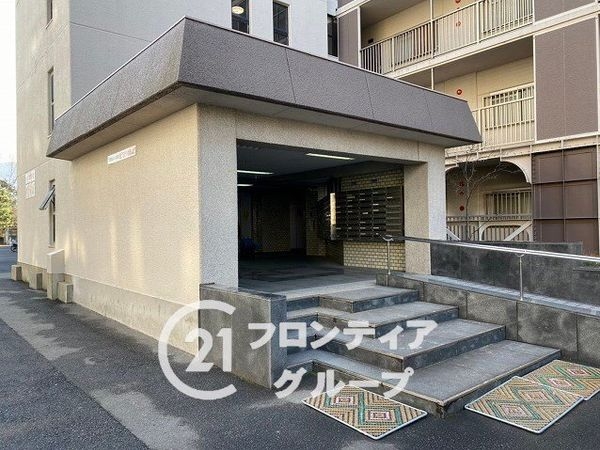 山科南団地Ｅ棟　中古マンション