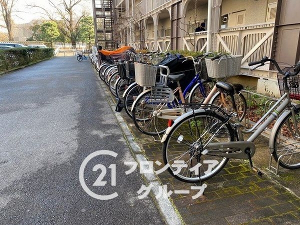 山科南団地Ｅ棟　中古マンション