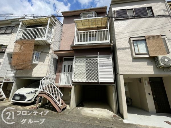 京都市山科区勧修寺西栗栖野町の中古一戸建て