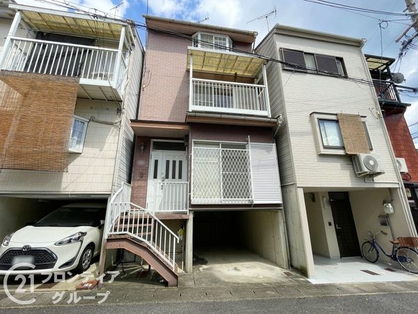 京都市山科区勧修寺西栗栖野町の中古一戸建て
