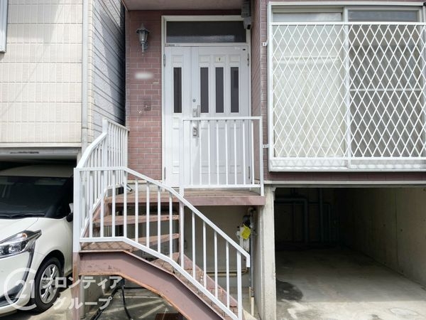 京都市山科区勧修寺西栗栖野町　中古一戸建て