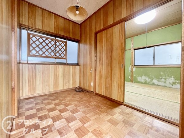 京都市伏見区淀際目町の中古一戸建て