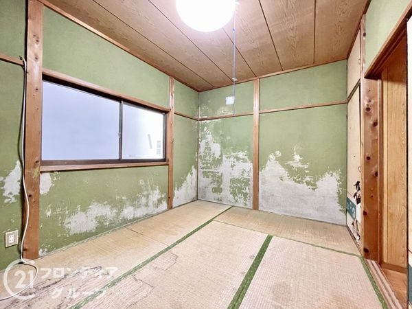 京都市伏見区淀際目町の中古一戸建て