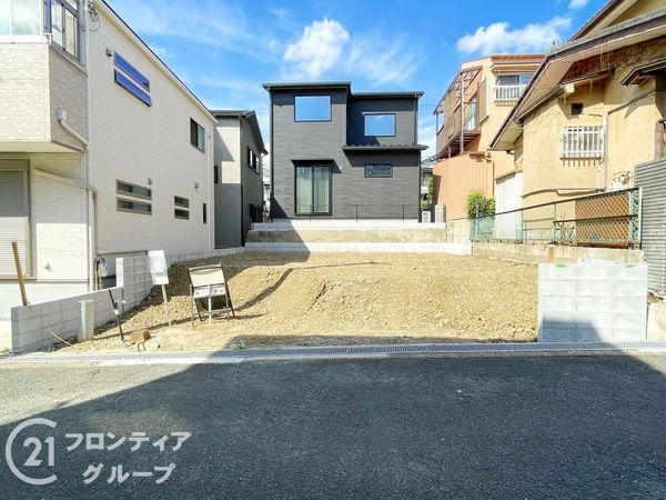 八幡市橋本栗ケ谷　新築一戸建て　１期　１号棟