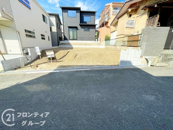 八幡市橋本栗ケ谷　新築一戸建て　１期　１号棟