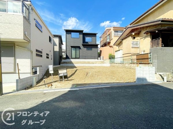 八幡市橋本栗ケ谷　新築一戸建て　１期　１号棟