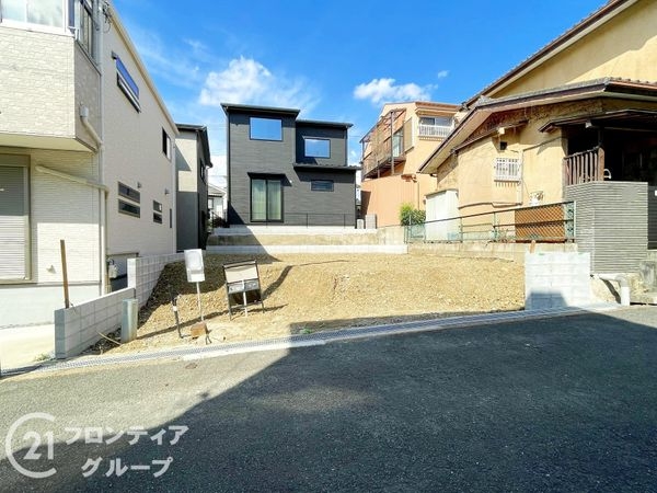 八幡市橋本栗ケ谷　新築一戸建て　１期　１号棟