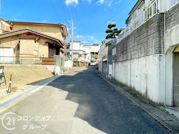 八幡市橋本栗ケ谷　新築一戸建て　１期　１号棟