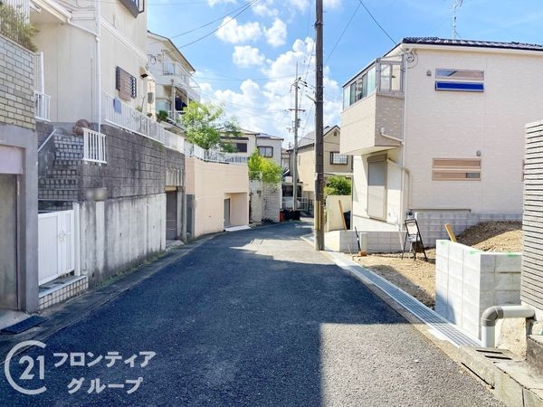 八幡市橋本栗ケ谷　新築一戸建て　１期　１号棟