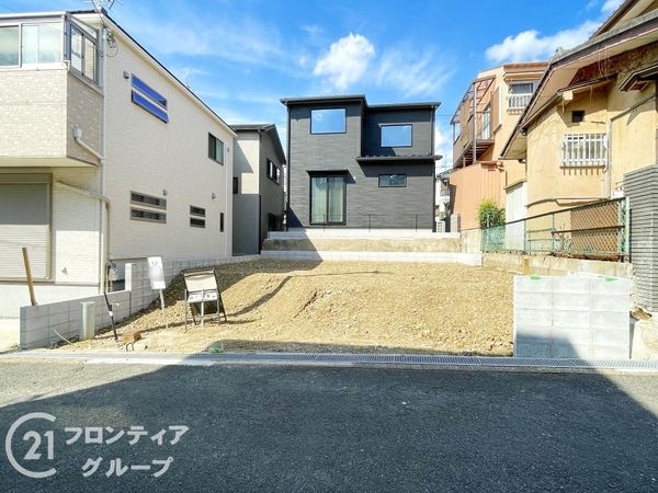 八幡市橋本栗ケ谷　新築一戸建て　１期　１号棟