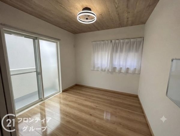 城陽市寺田宮ノ谷の中古一戸建て