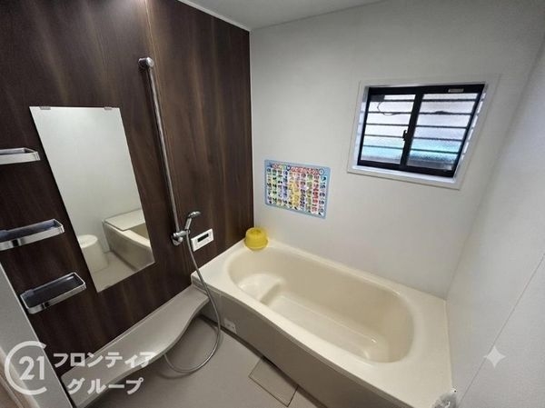 城陽市寺田宮ノ谷の中古一戸建て