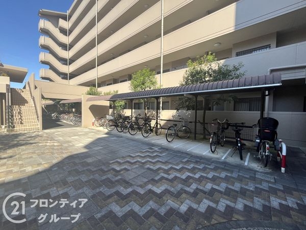 シャルマンコーポレイクシティ瀬田　天然木フルリノベーション…