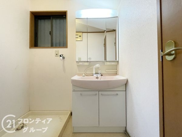 京都市南区久世築山町の中古一戸建て