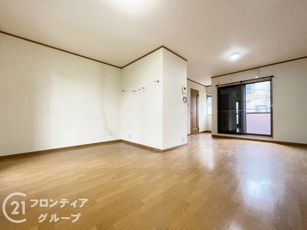 京都市南区久世築山町の中古一戸建て