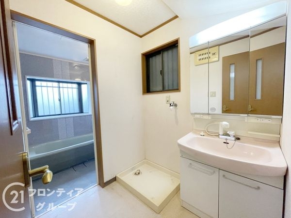 京都市南区久世築山町の中古一戸建て