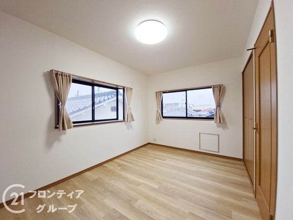 宇治市伊勢田町中ノ田の中古一戸建て