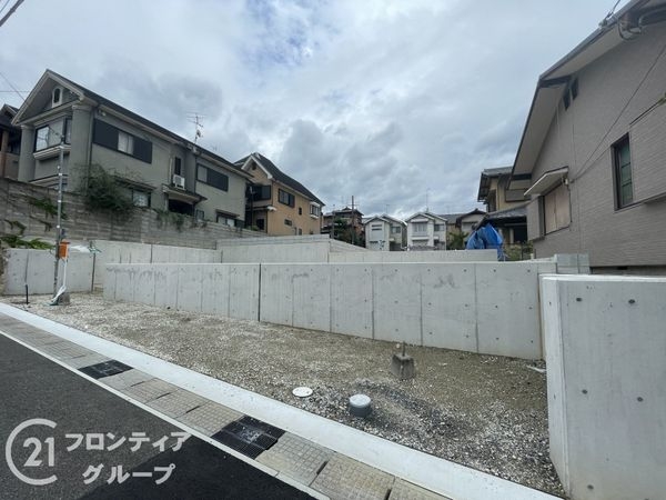 宇治市木幡御蔵山　新築一戸建て　２期　２号棟