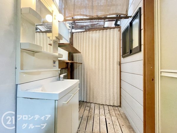 京都市伏見区深草平田町の中古一戸建て
