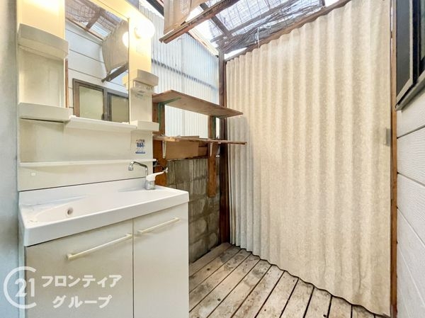 京都市伏見区深草平田町の中古一戸建て