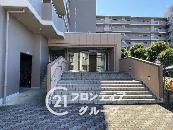 ユニライフ宇治六番館　中古マンション