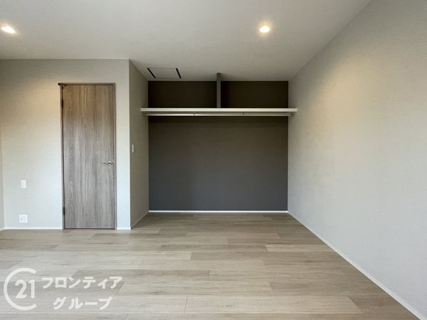 京都市伏見区深草大亀谷万帖敷町の中古一戸建て