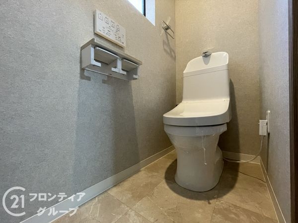 京都市伏見区深草大亀谷万帖敷町の中古一戸建て