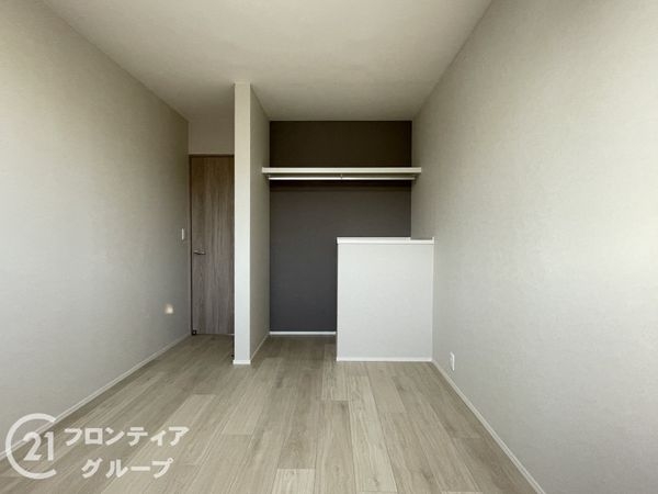 京都市伏見区深草大亀谷万帖敷町の中古一戸建て