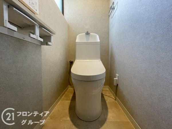 京都市伏見区深草大亀谷万帖敷町の中古一戸建て