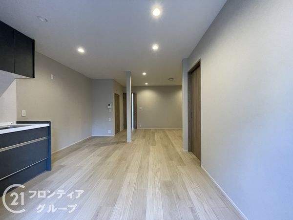 京都市伏見区深草大亀谷万帖敷町の中古一戸建て