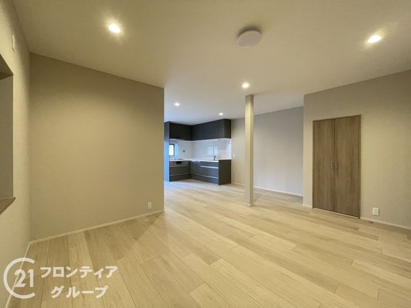 京都市伏見区深草大亀谷万帖敷町の中古一戸建て